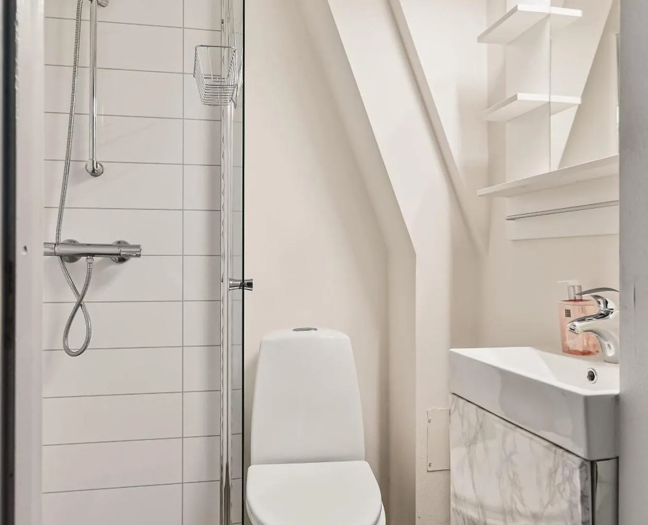 Dinbnb Apartments I Explore Bergen! I 650M To Bryggen I Easy Check-In Norvégia